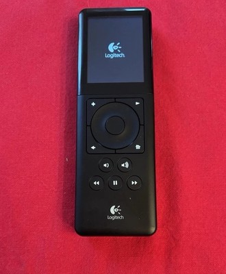 Logitech Squeezebox  Duet remote and charging cradle. Original battery.