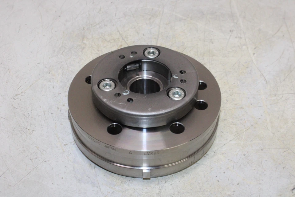 Kawasaki Ninja 250R Ex250J 2008 fabricante de equipos originales alternador magnético volante rotor Foto 2 de 4