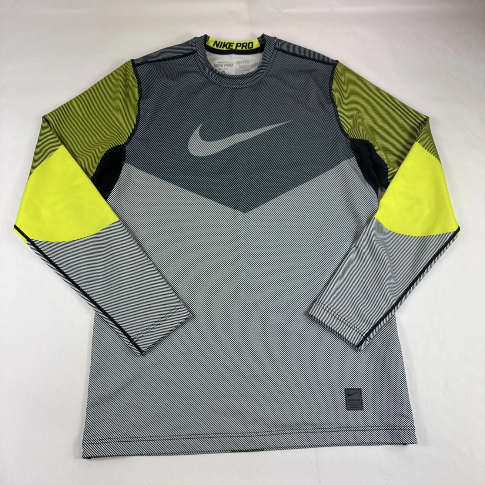 Nike Pro HyperWarm Long Sleeve Training Shirt Mens M Dri Fit Fitted 699974-702