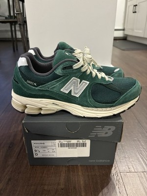 New Balance 2002R Classics Nightwatch Green Suede M2002RHB Mens