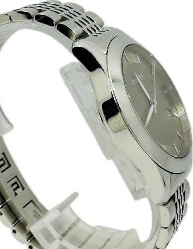 Discount Gucci G-Timeless 126.4 Quartz Champagne Dial 38mm Watch Excellent A1142 - Picture 5 of 12