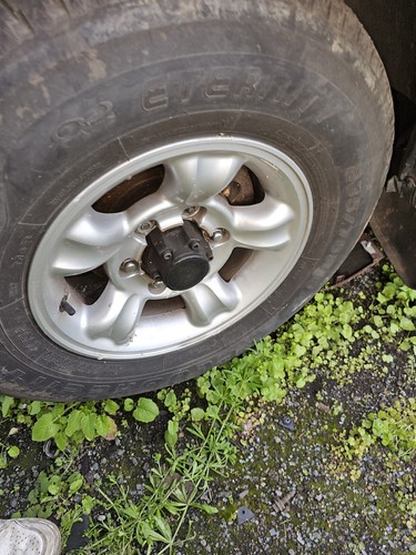 NISSAN TERRANO II WHEEL NUT 2.4 PETROL PARTS AVAILABLE 1998 - Picture 4 of 7