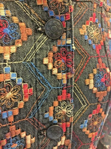 Coldwater Creek Embroidered Boho Southwest Denim Woman's Blazer Jacket Size M - Picture 3 of 8