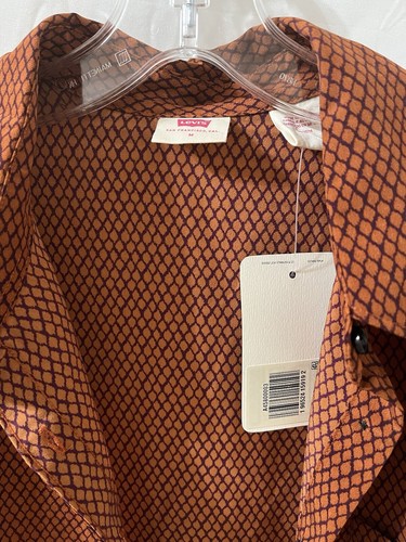NWT Women’s Levi’s Orange Pattern Button Down Collared Blouse Shirt MSRP $69.50 - Picture 2 of 3