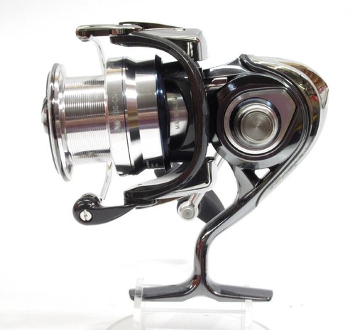 Daiwa Exist LT 4000-CXH 6.2:1 Gear Spinning Reel 2018 Used - Picture 3 of 4