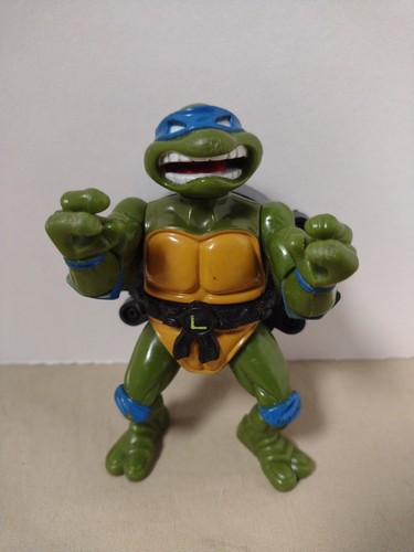 1990 Teenage Mutant Ninja Turtles Leonardo figure