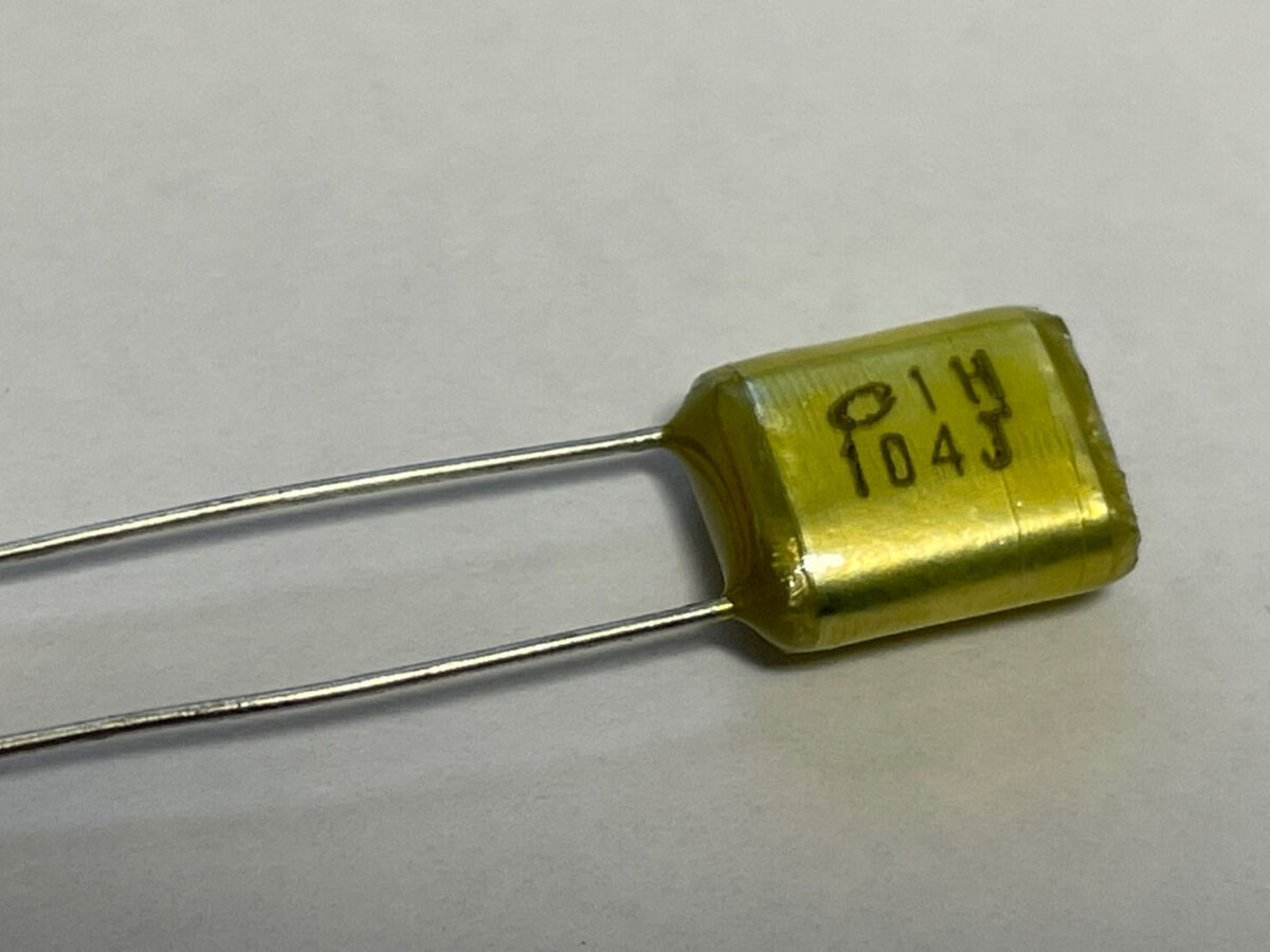 15pcs 1H104J 50V 0.1uF Film Capacitor nichicon | eBay 15pcs 1H104J 50V 0.1uF Film Capacitor nichicon | eBay