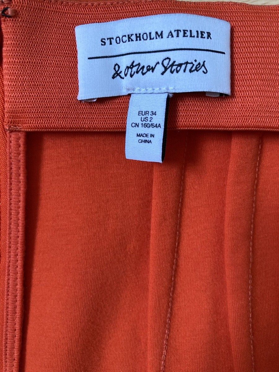 Orange top velvet skirt