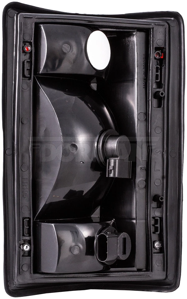 Conjunto de luz trasera izquierda Dorman 667EE12 para Ford E-150 2005 2004-2006 Foto 2 de 4