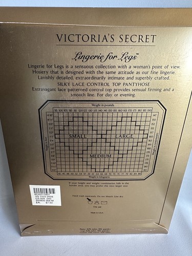 Pantimedias de Colección Victoria's Secret casi negras talla mediana de encaje sedoso - Imagen 4 de 5