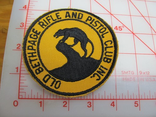 Old Bethpage Rifle And Pistol Club , Inc. collectible cut edge patch (rK)