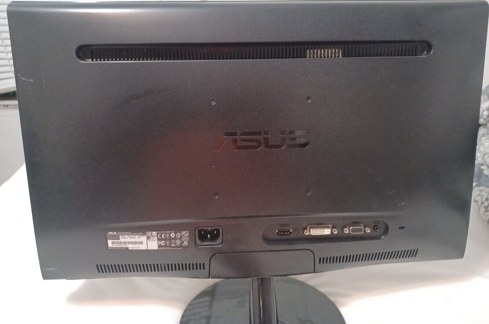 Asus VS228HP 21.5" Full HD 1920x1080 HDMI DVI VGA LCD Monitor with