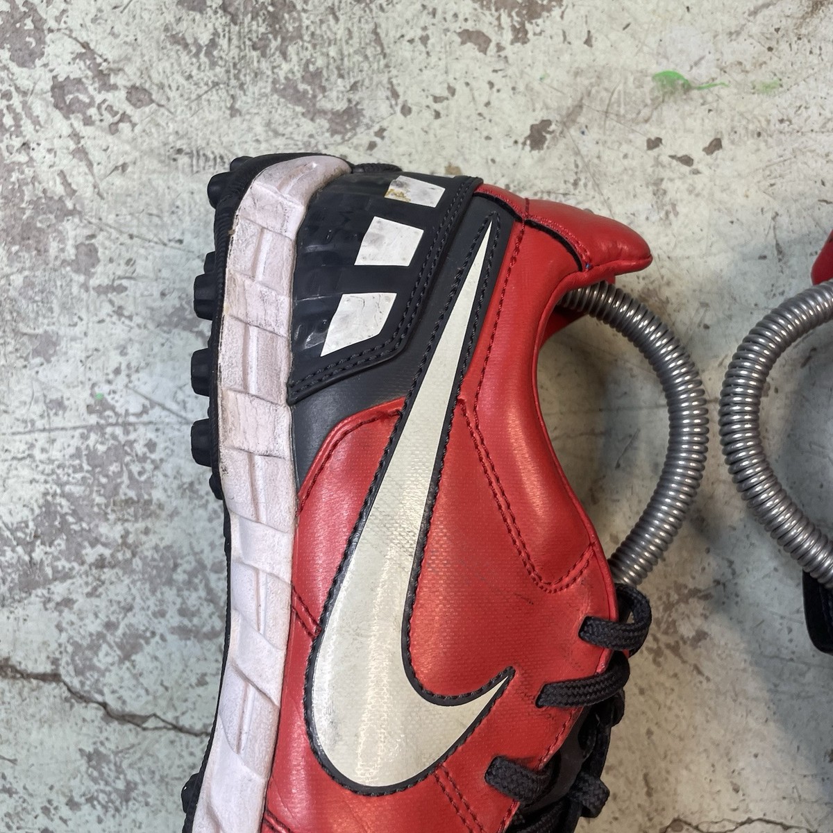NIKE - shoot Nike Roshe Run Vs Adidas ZX Flux Sneaker Comparison Review