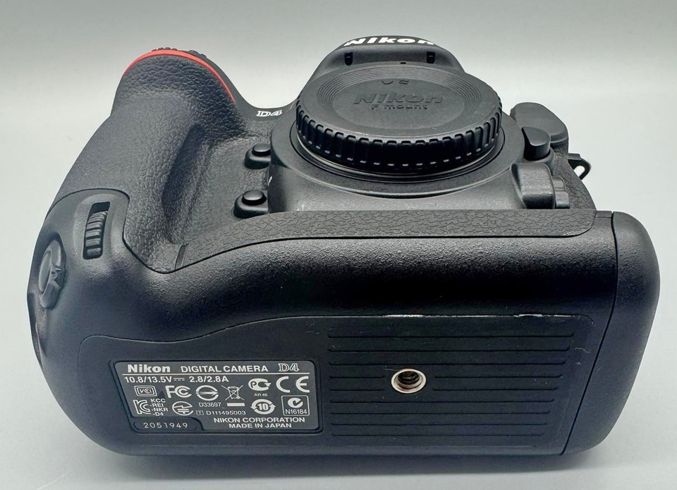 Nikon D4 16.2MP Digital SLR Camera - SHUTTER COUNT : 10,853,duty-free ...