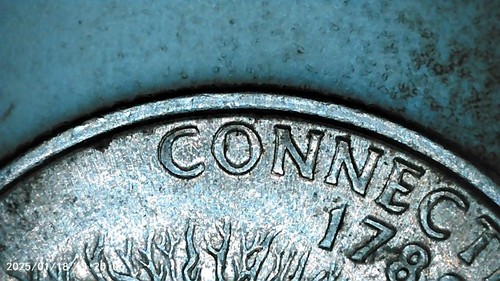1999 P Connecticut State Quarter Error Coin (Reverse, Doubling "Connecticut") #5 - Picture 1 of 13