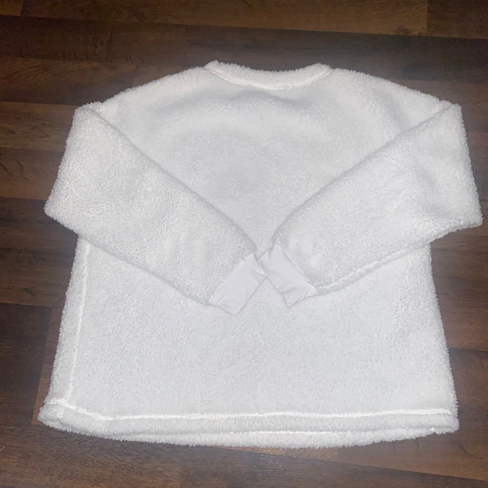 Prendas para dormir Hello Kitty by Sanrio blancas de piel sintética pijama suéter juvenil XL 16-18 Foto 3 de 4