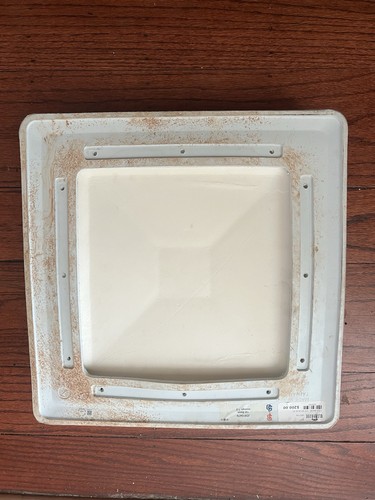 San Francisco Giant San Francisco Giants Game-Used Base vs. Padres Aug 31 2019 - Picture 9 of 19
