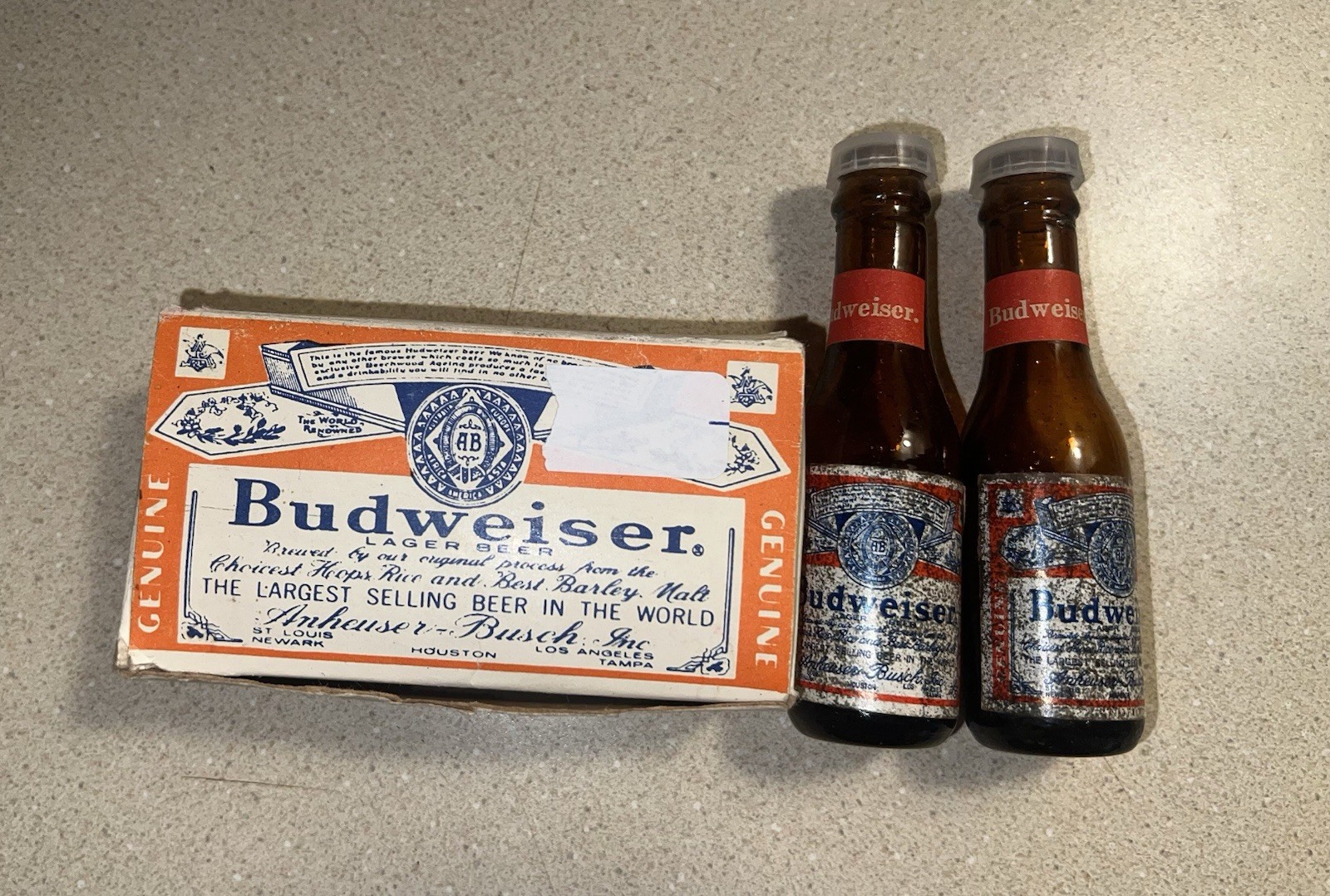 Vintage 1960s Budweiser 4” Salt and Pepper Shakers Set in box