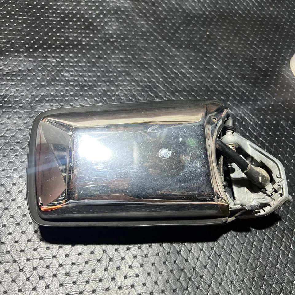 Mercedes 82-85 4PIN W126 380SEC 500SEC 560SEC POWER DOOR SIDE VIEW MIRROR Right - Image 2 of 4