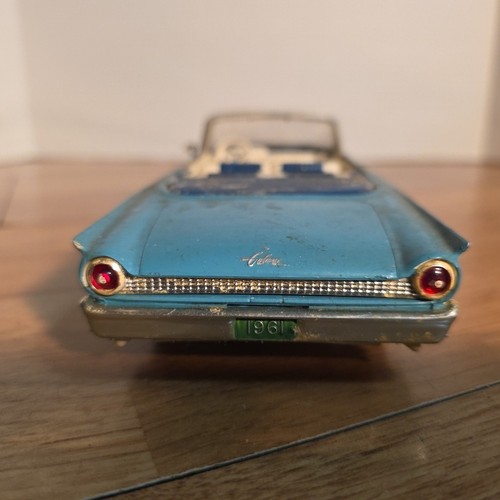 1961 Ford Sunliner Convertible Dealer Promo Model Car - For Parts Galaxie - Picture 5 of 9