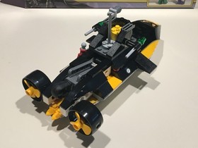 2008 Lego Batman 7885 Robin's Scuba Jet Attack of The Penguin Complete