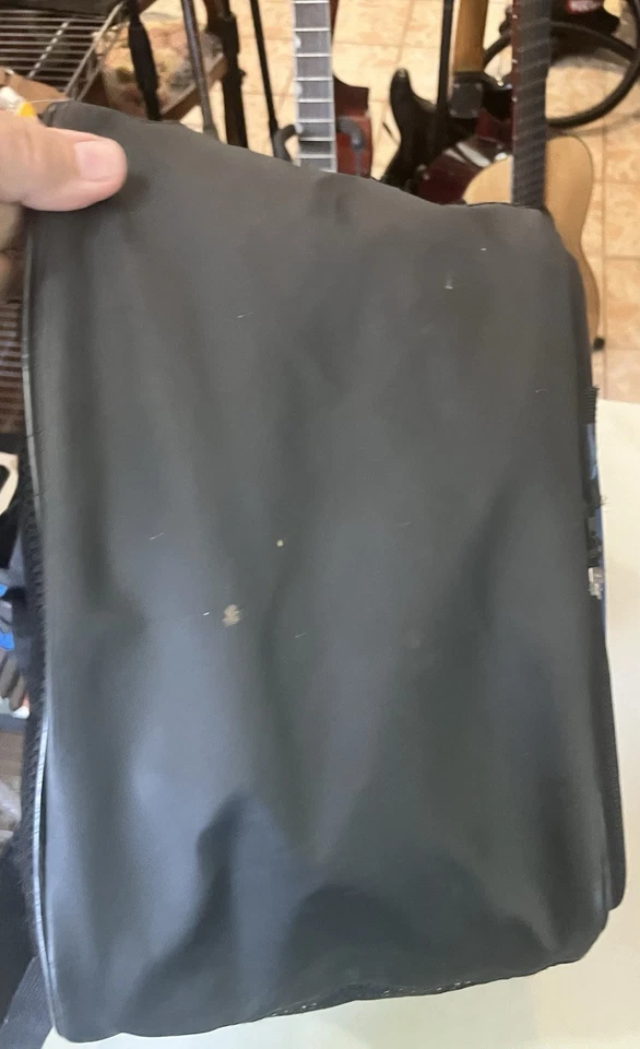 Used Mizuno Organizer 21 Backpack Red/White/Black - Imagem 4 de 4