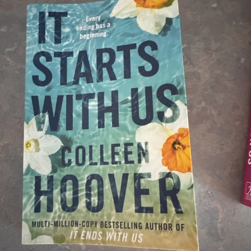 It Ends With Us & It Starts With Us Book Bundle. - Picture 7 of 8