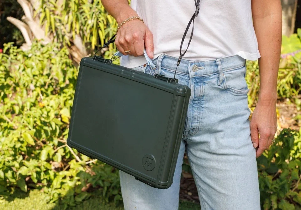 GAMMN Travel Backgammon Carry Case - Rugged Durable High Impact - Khaki Green - Image 2 of 4