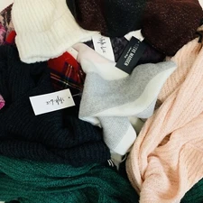 20 Item Reseller Inventory Lot Brand New winter scarves and hats