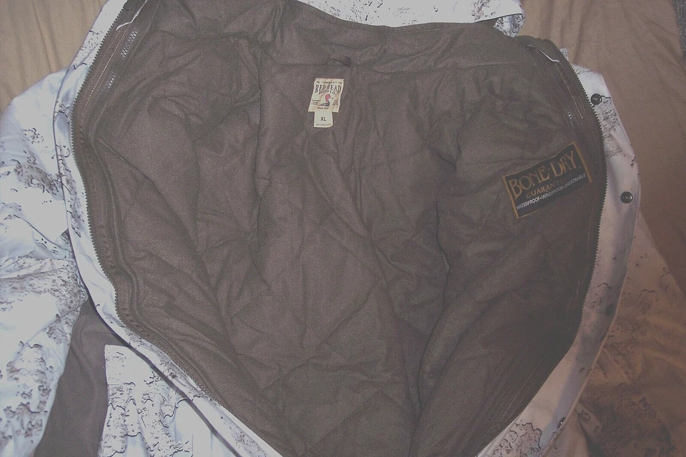 Snow Camo Parka XL Camo Hunting Jacket Waterproof Windproof Jacket Hooded Coat - Image 4 of 4