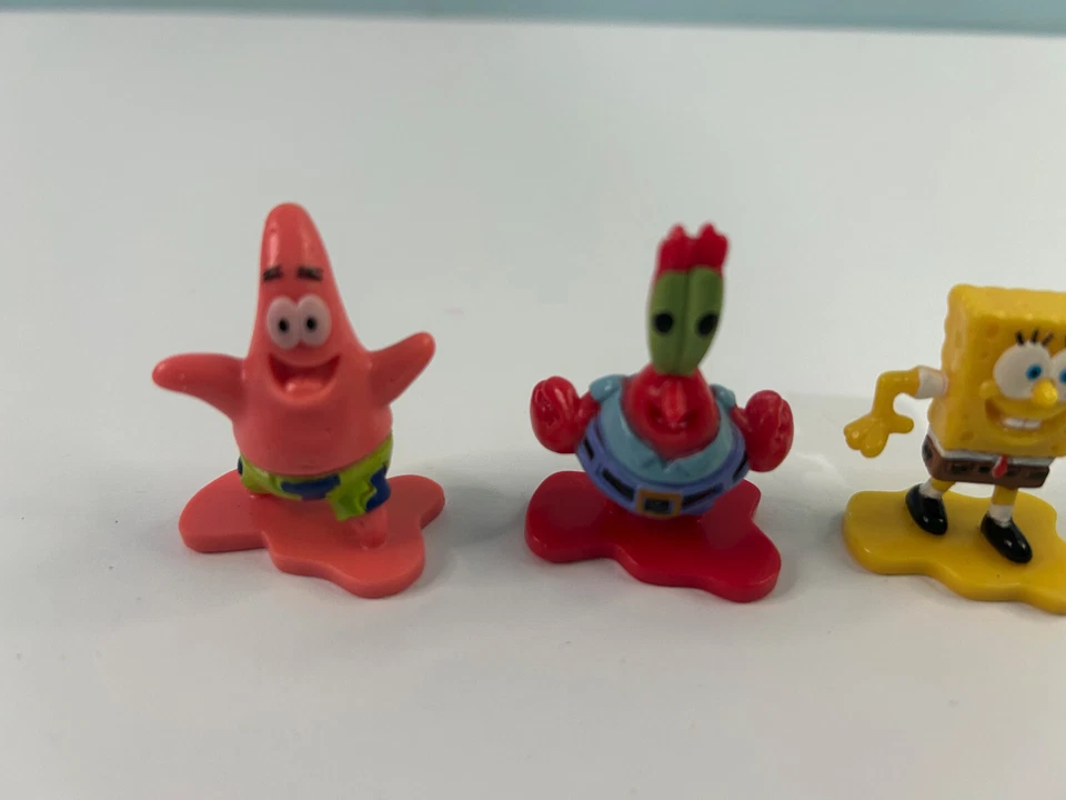 SpongeBob SquarePants The Game of Life Board Game 2005 3 Replacement Characters - Image 3 of 4