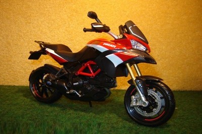 1:12 Ducati Multistrada 1200 S Pikes Peak Rot 2013 NEW RAY 02742