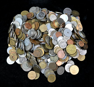 Lot of 5 pounds of Mixed Foreign World Coinage Nice Mix of Old and New