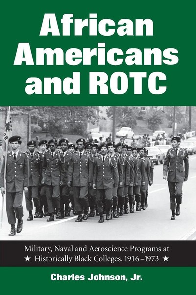 African Americans And Rotc Charles Johnson Taschenbuch Kartoniert / Broschiert-image