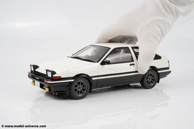 Otto Mobile 1:18 Toyota Sprinter Trueno AE86 White 1985 (OT444B
