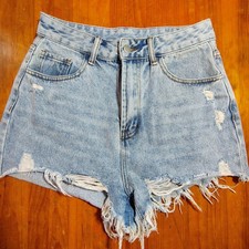 Light Wash Distressed Denim Shorts W27 Frayed Hem cut off cowgirl coastal boho