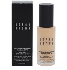 Bobbi Brown - long wear weightless foundation - rrp £42 various shades-