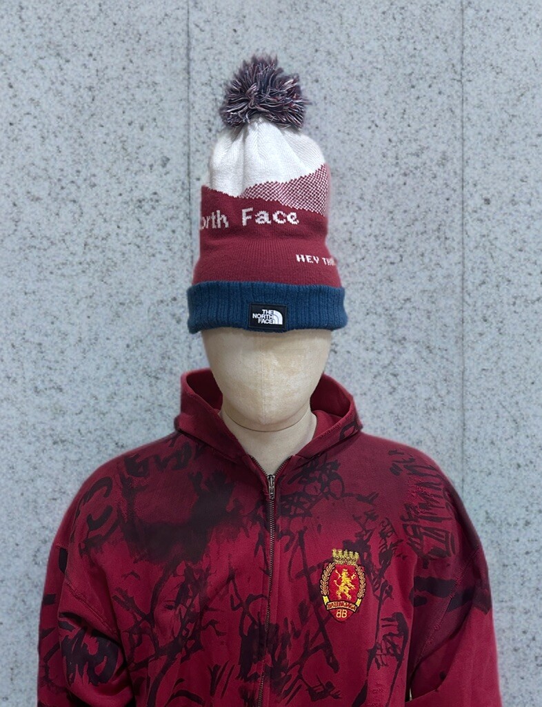 ARC'TERYX Cappello unisex rosso blu riciclato Pom The North Face