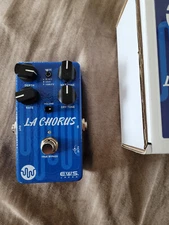 EWS LA Chorus pedal analog guitar effect modulation arion style