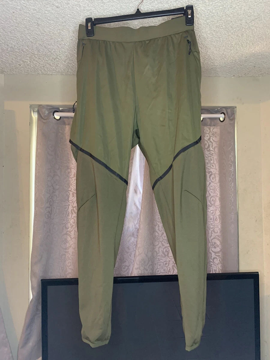 Dri fit sale cargo pants
