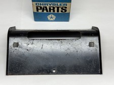 Nos Mopar Front License Plate Mounting Bracket 1968 1969 Dodge Charger 2856666