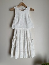 Adrianna Papell White Lace Overlay Knee Length Sleeveless Eyelet Dress Size 4