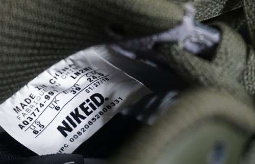 Nike I.D Air Force 1 Low '07 nero pino verde TAGLIA 6,5 AQ3774-991 - Foto 9 di 10