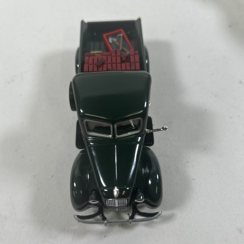 Matchbox Collectibles 1:43 YYM38041 Forgione Stone & Brick Mason 1939 REO Pickup - Picture 7 of 13