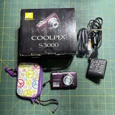 Nikon Coolpix S3000 Camera Plum Works W/ Case Charger Battery