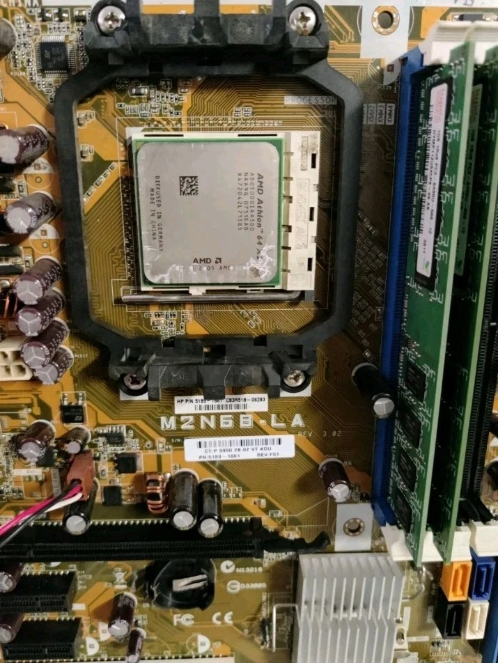 ASUS M2N68-LA 5189-1661 + RAM DDR2 2Gb - mATX motherboard Socket AM2 + CPU AMD✅ - Immagine 2 di 3