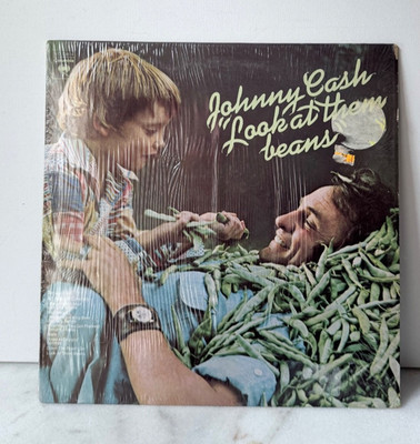 Johnny Cash Look At Them Beans Vintage Vinyl LP 1975 Columbia Record KC-33814