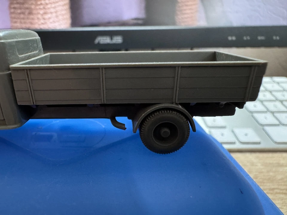 Vecchio Vichingo Camion MAN Diesel Piattaforma In Buone Condizioni - Immagine 3 di 4