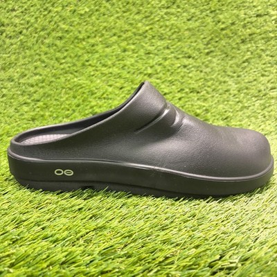 OOFOS OOcloog Clog Mens Size 8 Black Beach Outdoor Slip On Recovery Sandals