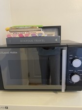 Russell Hobbs RHM2060B Manual Microwave 20 Litre 800W Black Solo